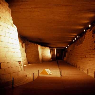 Fossés du Château Fort - Musée du Louvre